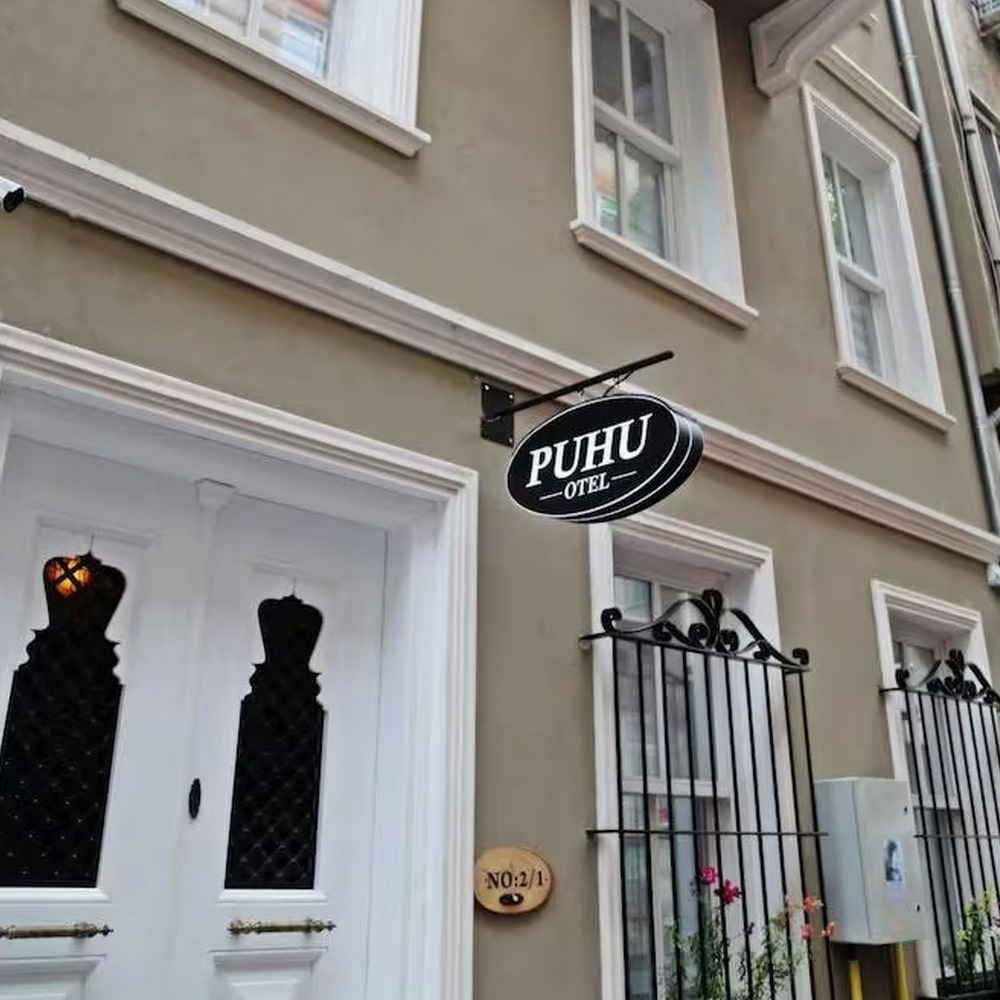 Puhu Otel Kadıköy