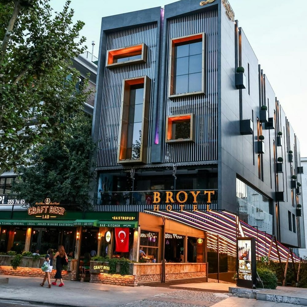 Broyt Hotel