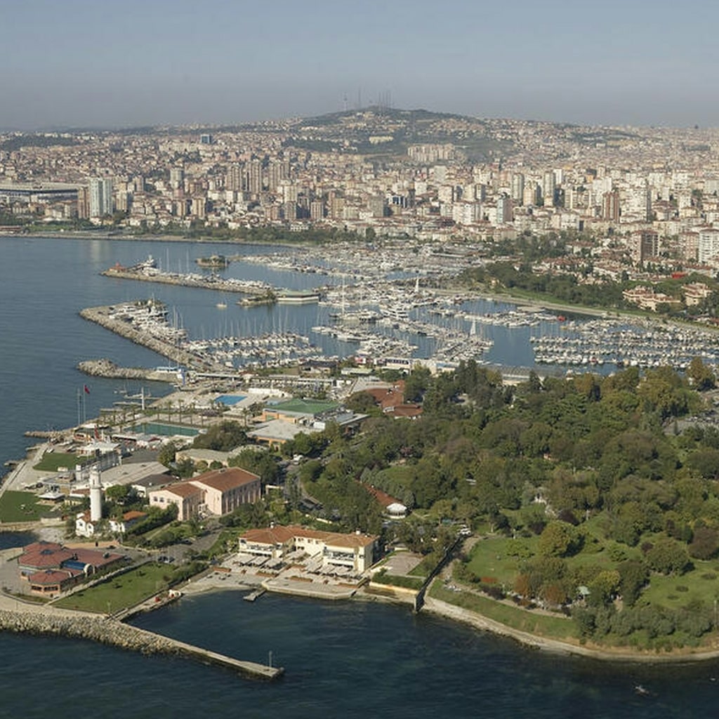 Fenerbahçe Adası Kadıköy