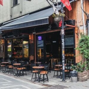 Kadife Sokak Kadıköy Barlar Sokağı