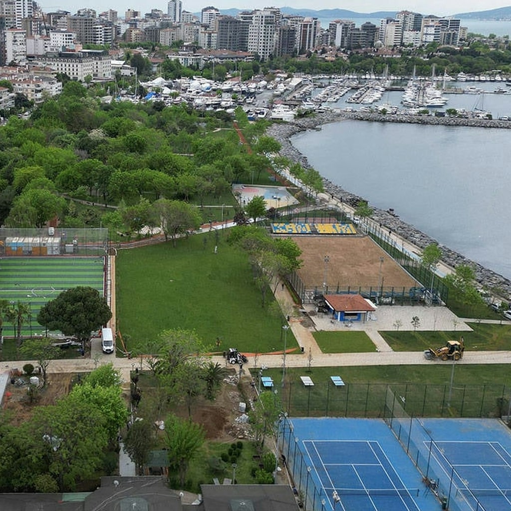 Kalamış Parkı Kadıköy