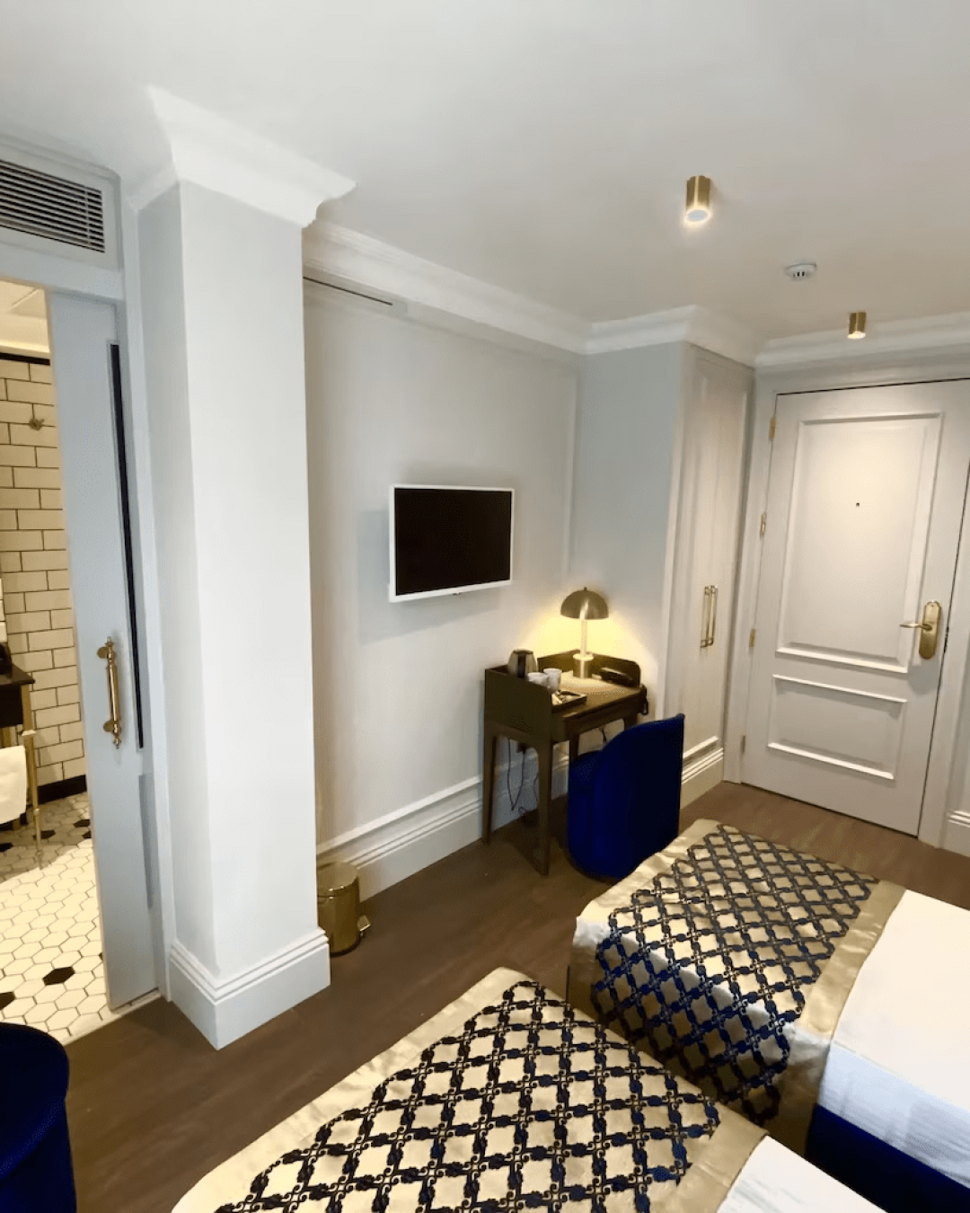 A11 Exclusive Hotel