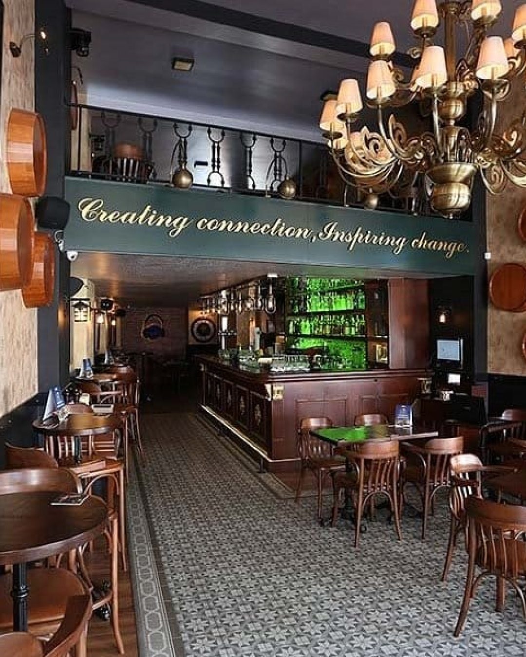 Dora King Gastro Pub Bar Restoran