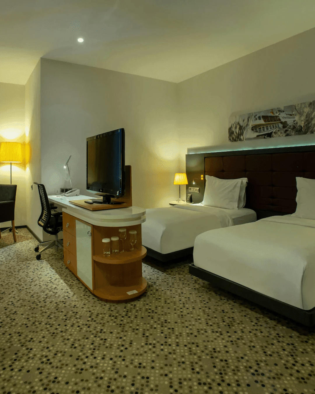 DoubleTree by Hilton Istanbul - Moda