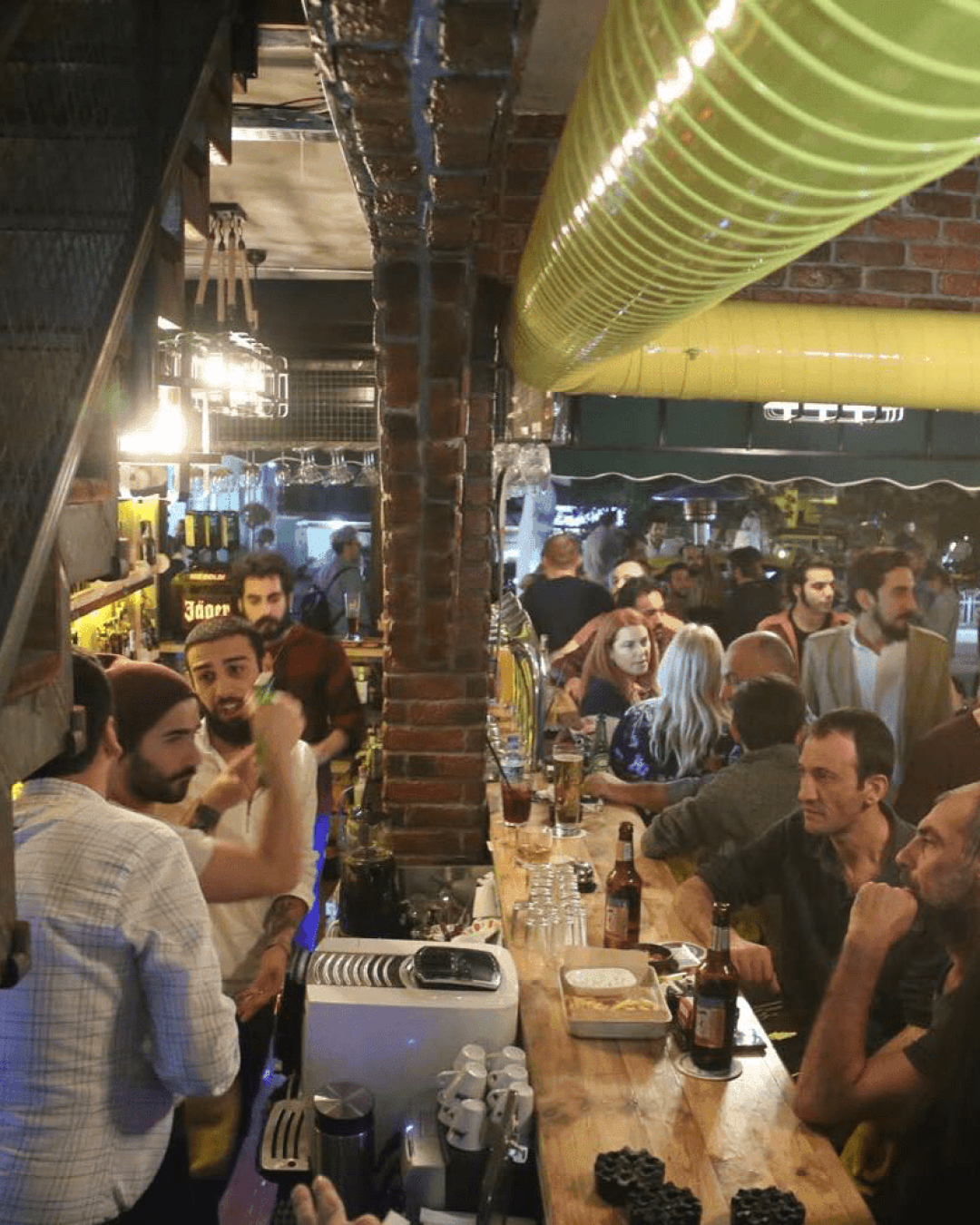 Fil Bistro Bar Restoran