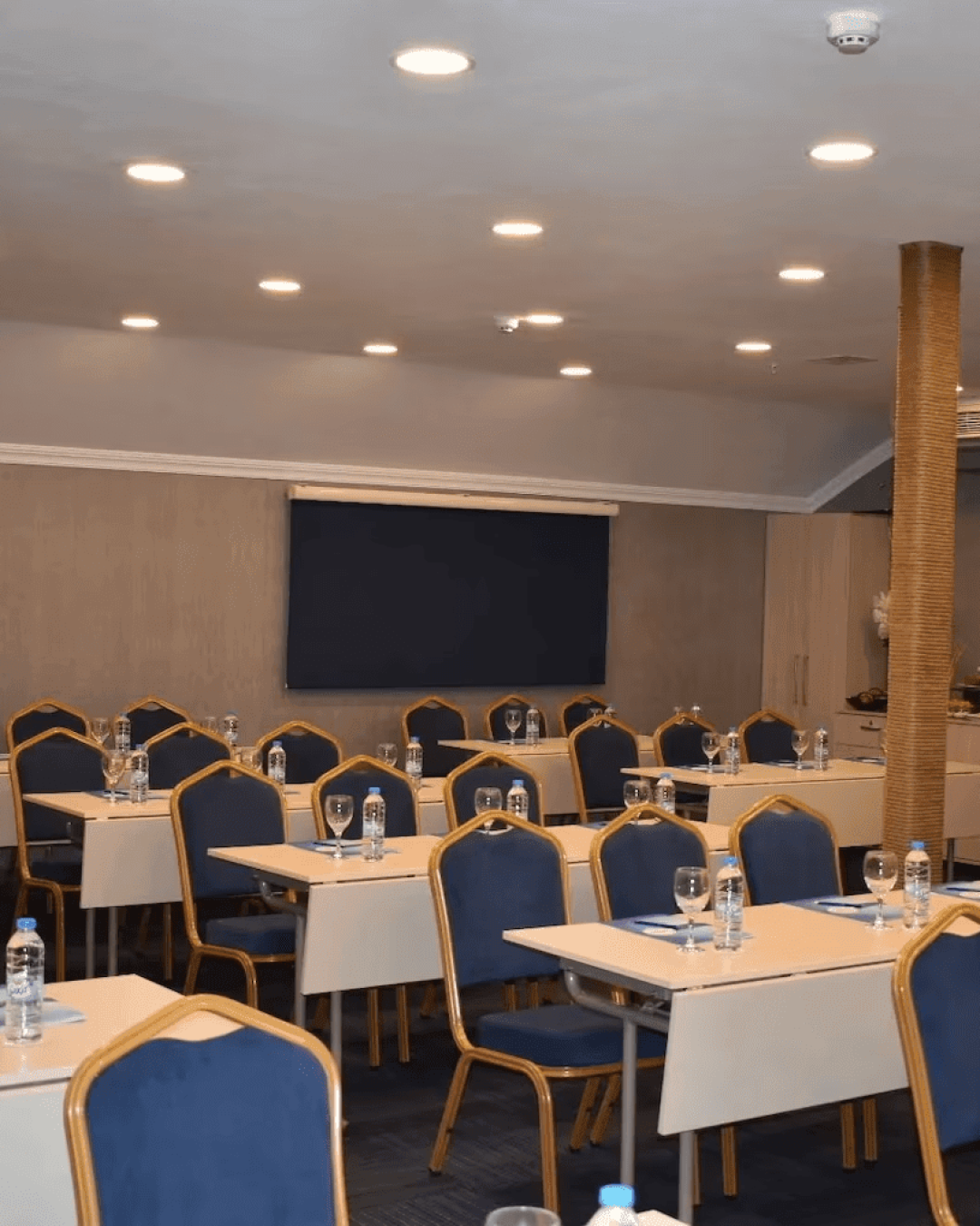 Rhiss Hotel Bostancı