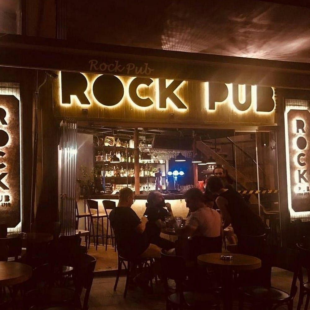 Rock Pub Kadıköy Moda