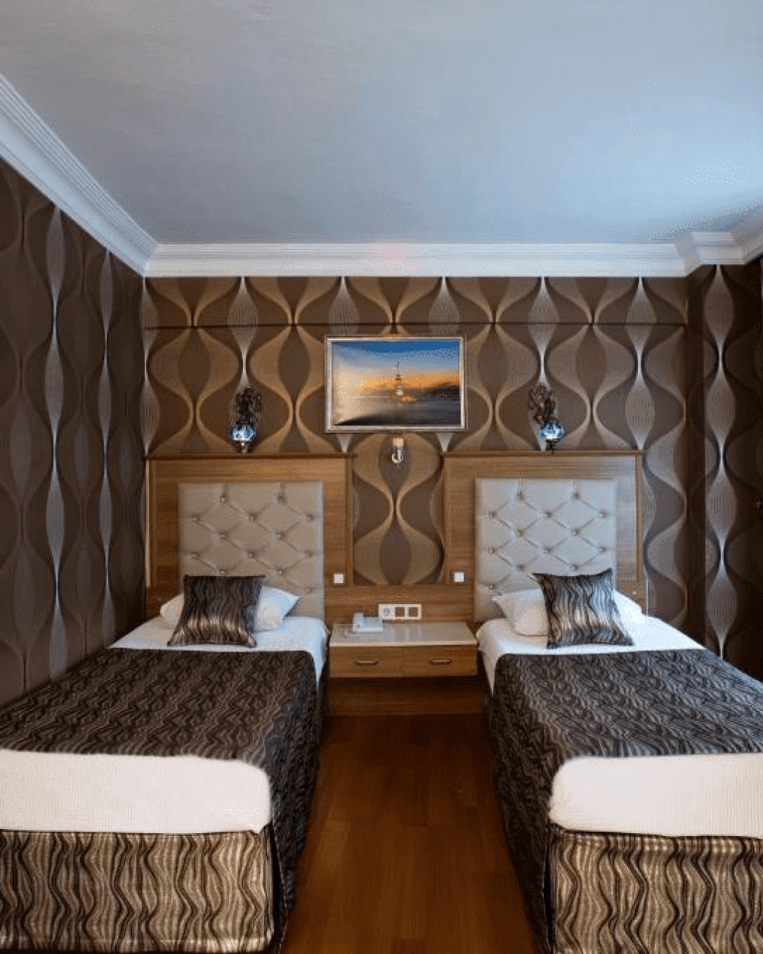 Şirin Otel Kadıköy