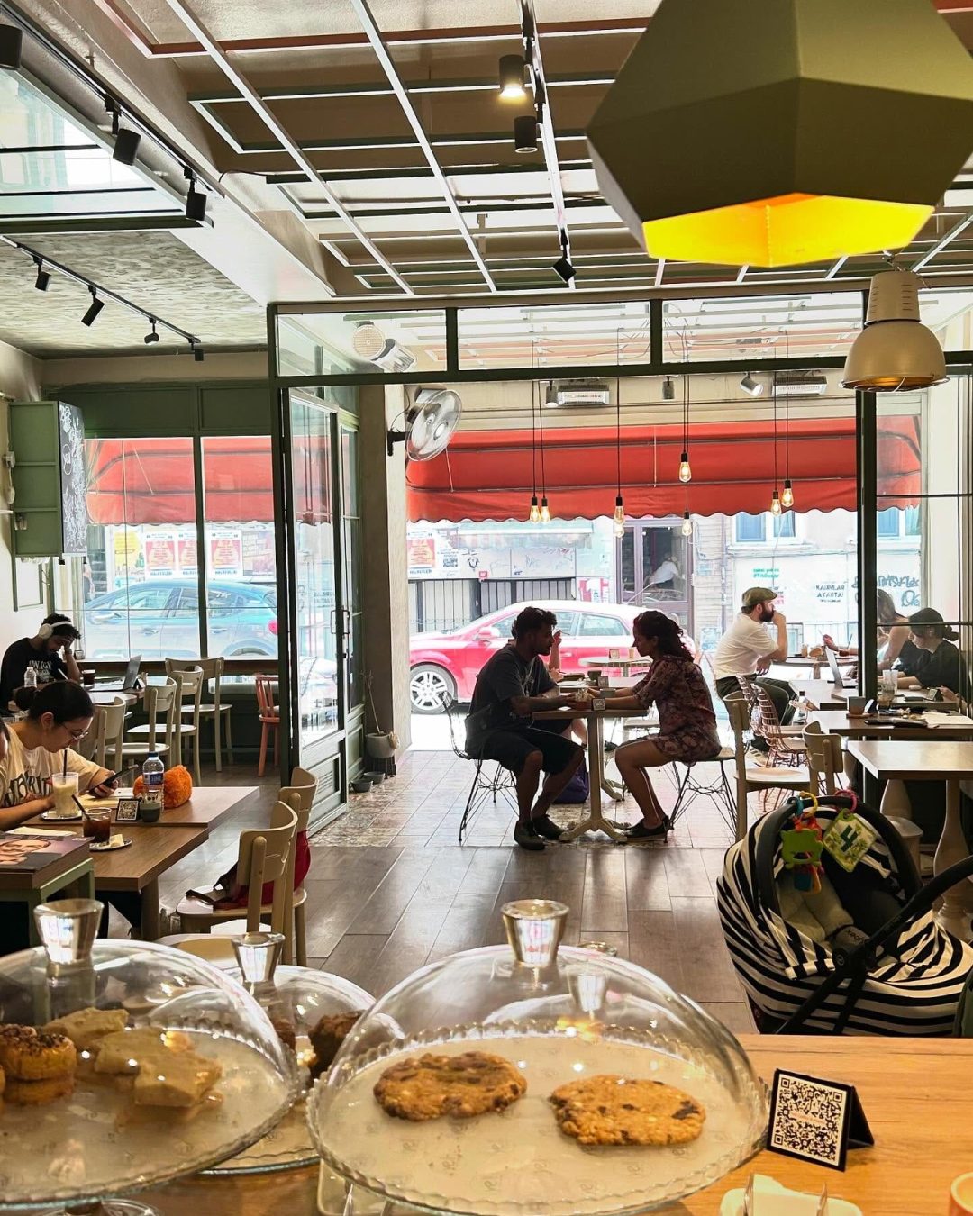 Yell Coffee Atelier